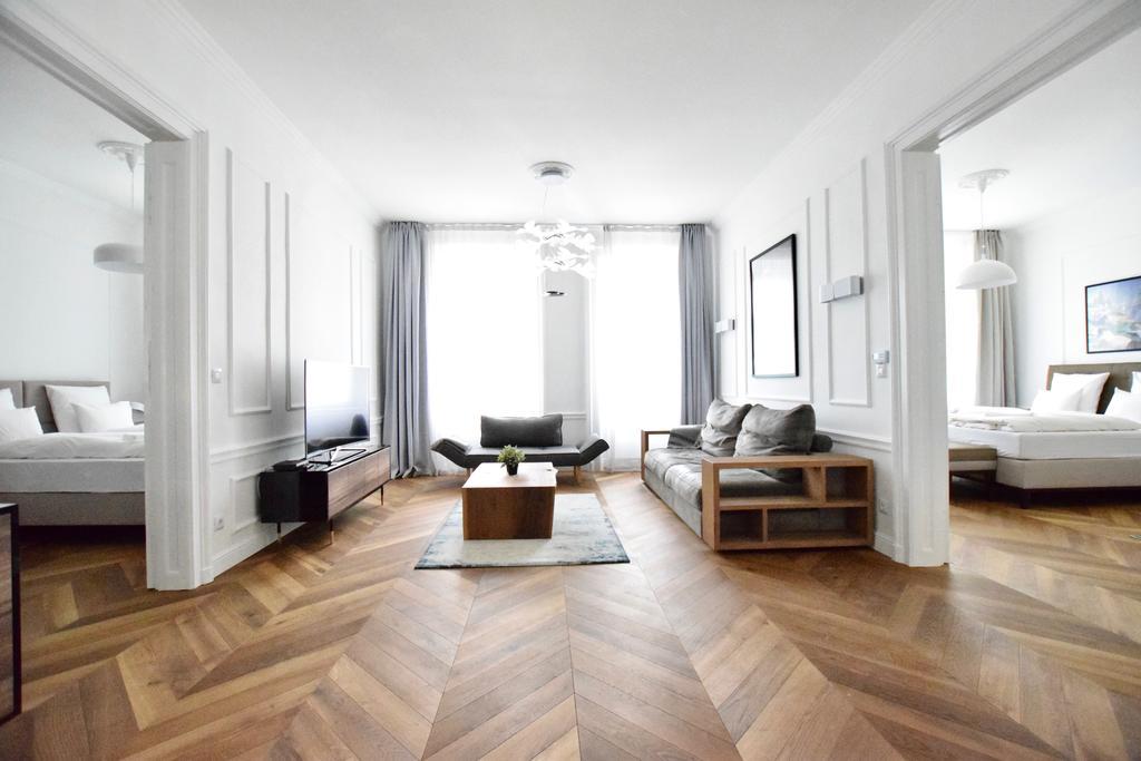 Luxury Apartment By Hi5 - Szervita Suite ブダペスト エクステリア 写真