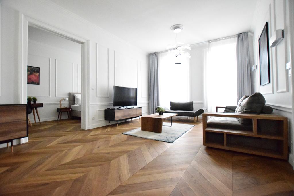 Luxury Apartment By Hi5 - Szervita Suite ブダペスト エクステリア 写真